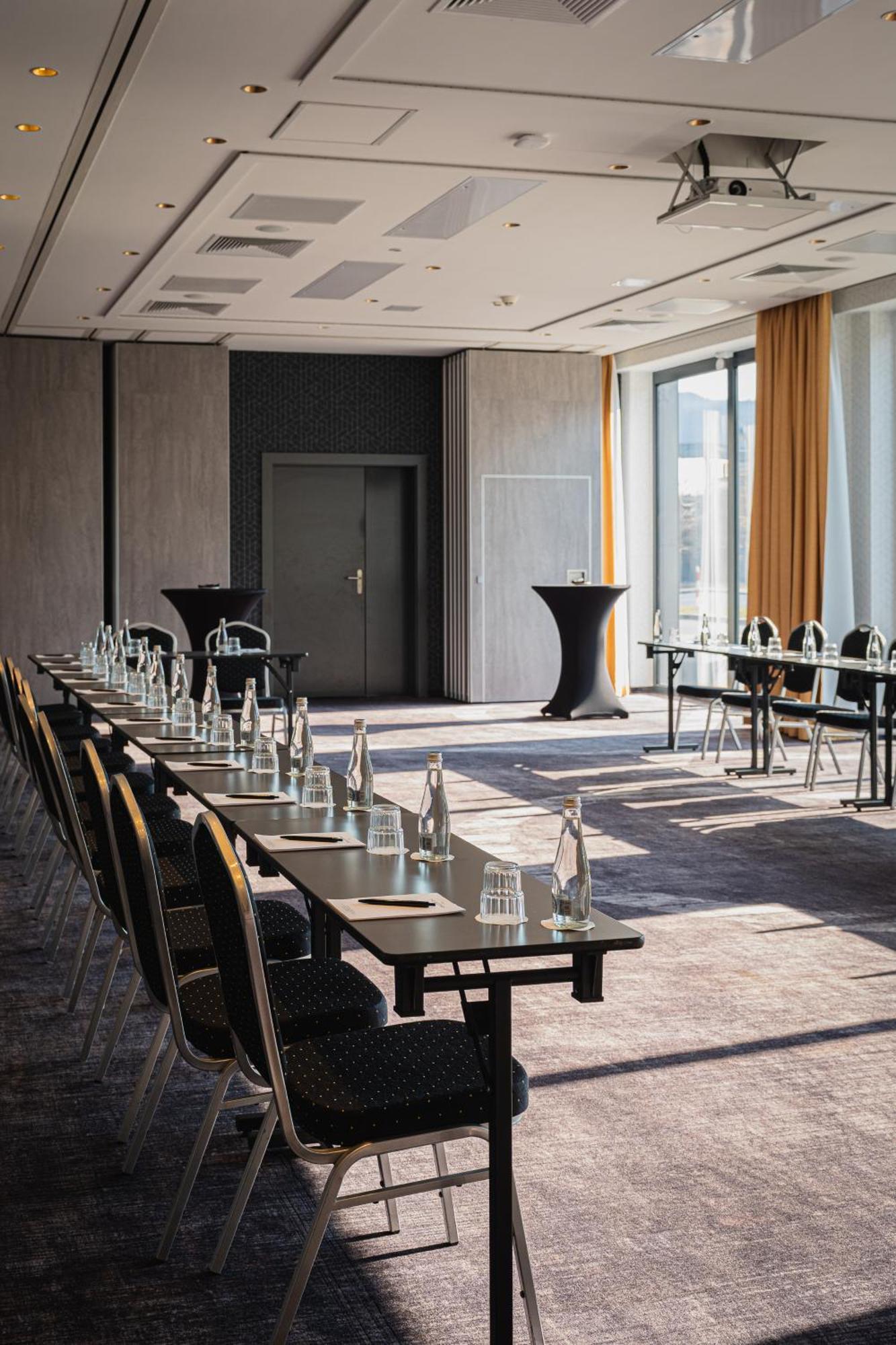 Stay Inn Hotel Warszawa 4*